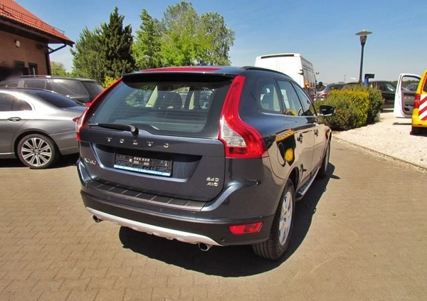 Volvo XC 60 cena 42800 przebieg: 270000, rok produkcji 2009 z Sobótka małe 277